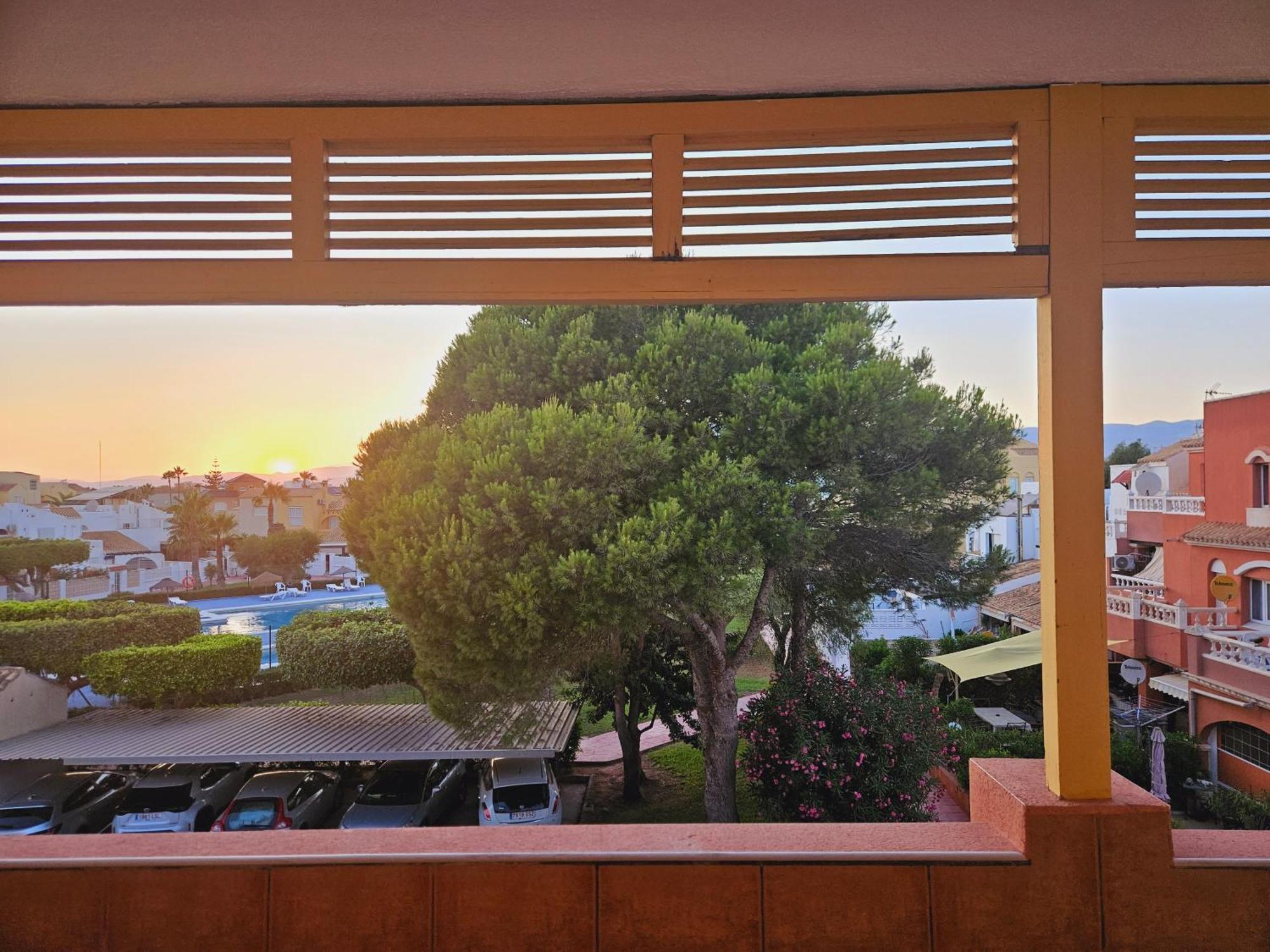 Apartamento Buganvilla Beach Roquetas de Mar Exteriör bild