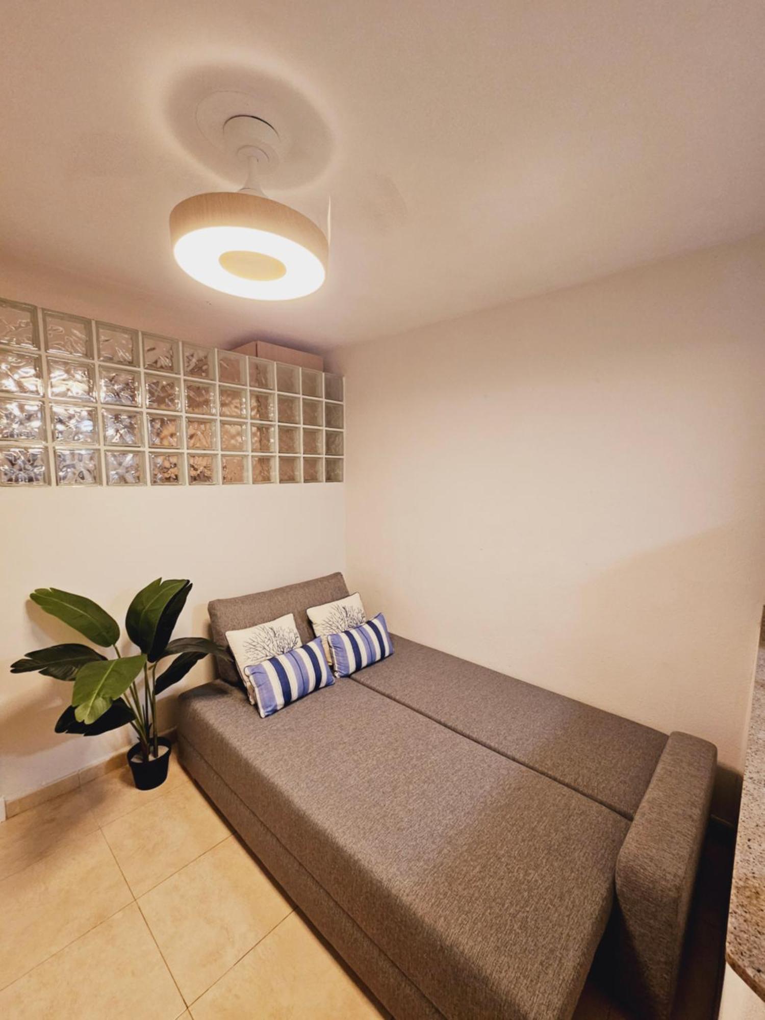 Apartamento Buganvilla Beach Roquetas de Mar Exteriör bild