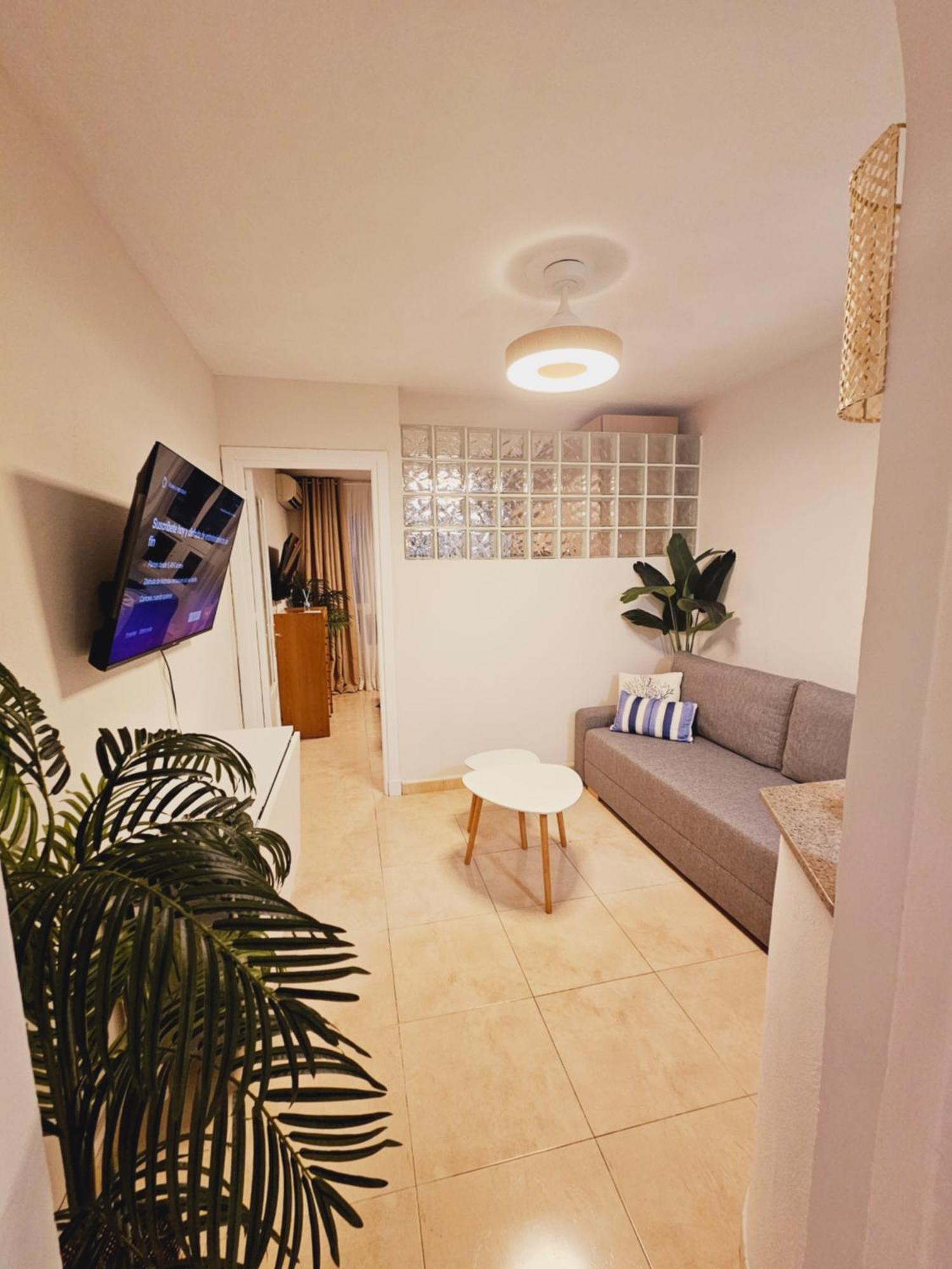 Apartamento Buganvilla Beach Roquetas de Mar Exteriör bild